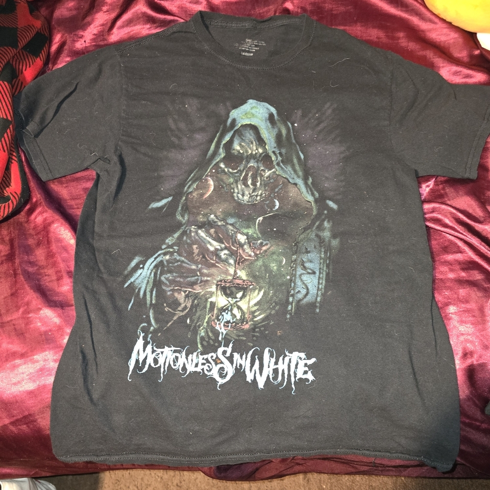 Motionless in white